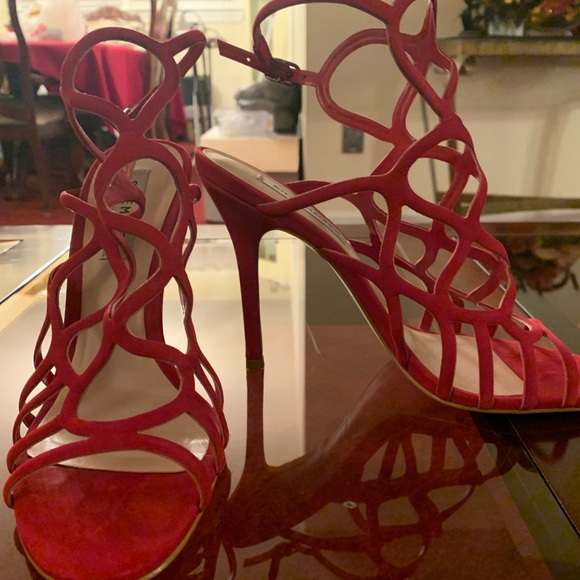 Steve Madden Shoes - Strappy Steve Madden Heels Steve Madden Shoes - Strappy Steve Madden Heels